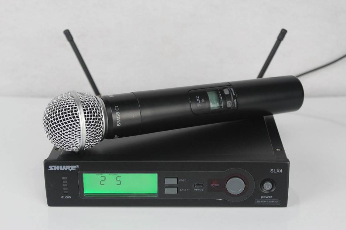 Микрофон Shure SLX4 (With SM58/BETA58 A Mic) - Avisual
